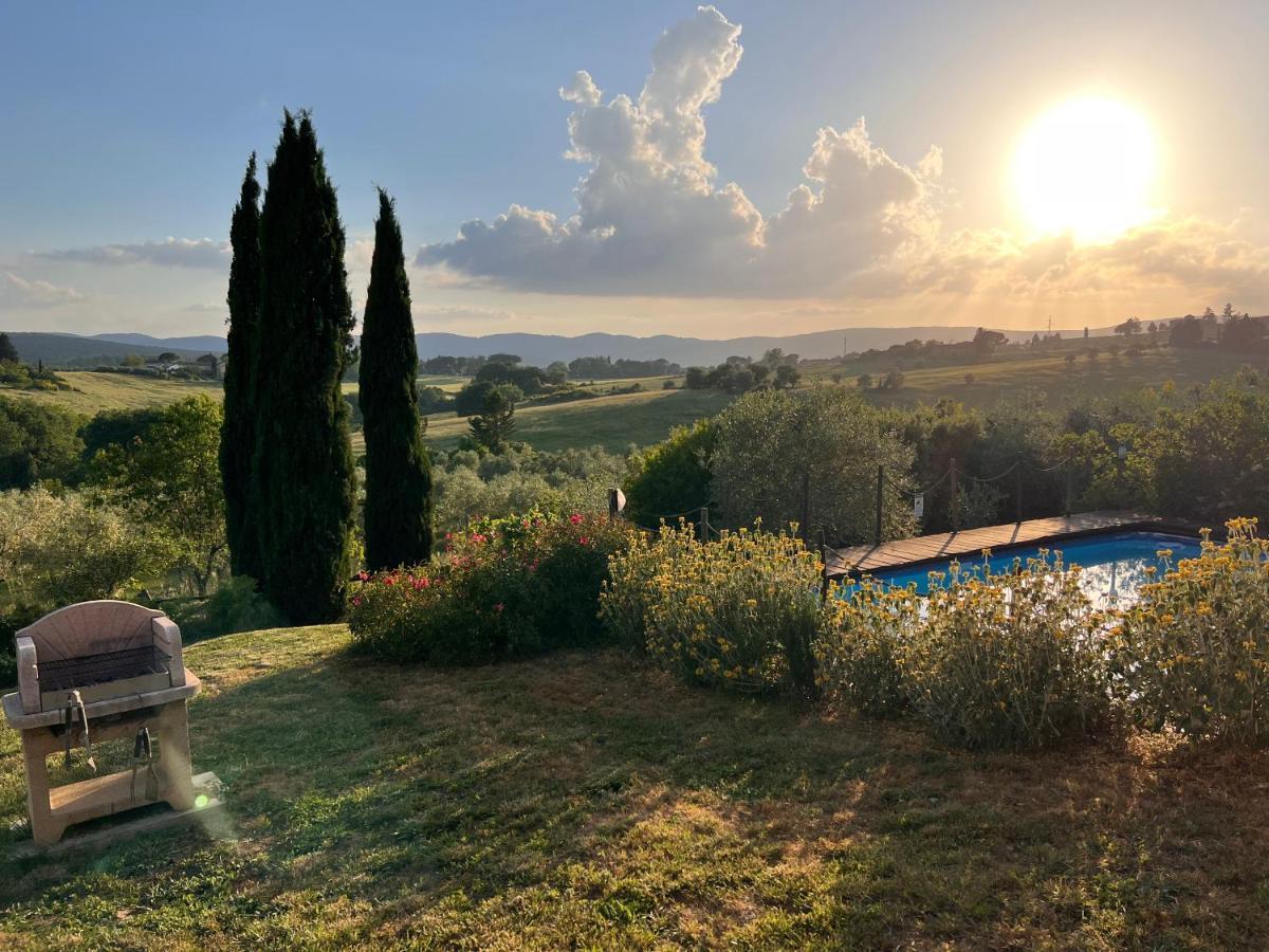 B&B Il Pettirosso Di Siena Exterior foto